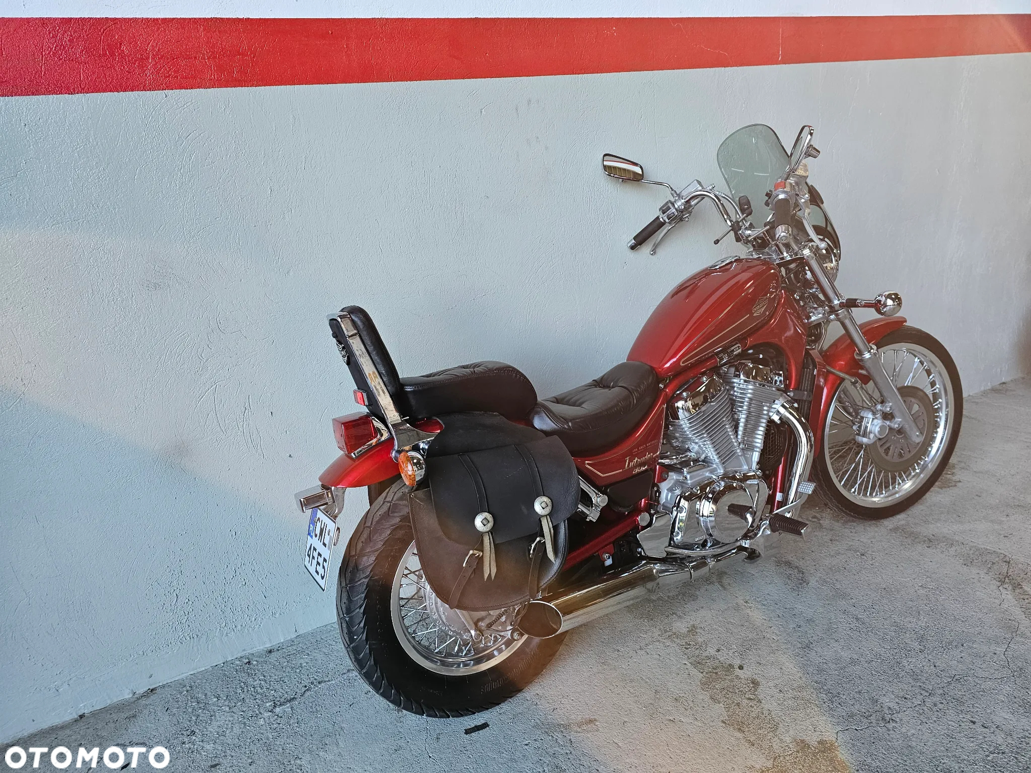 Suzuki Intruder - 6