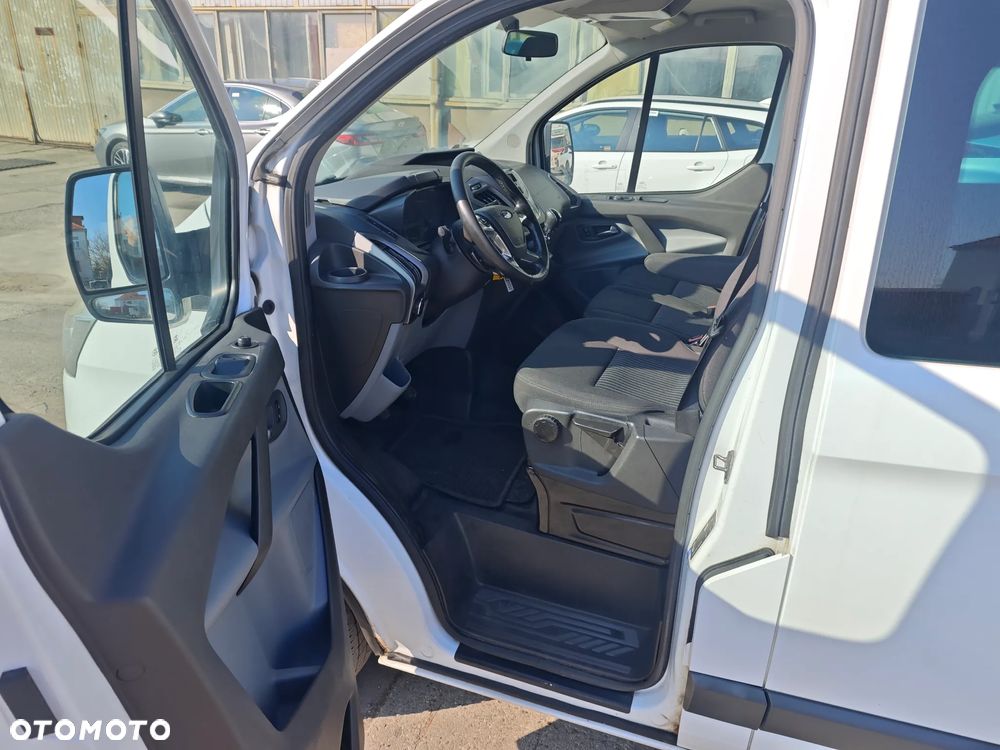 Ford Transit Custom - 34