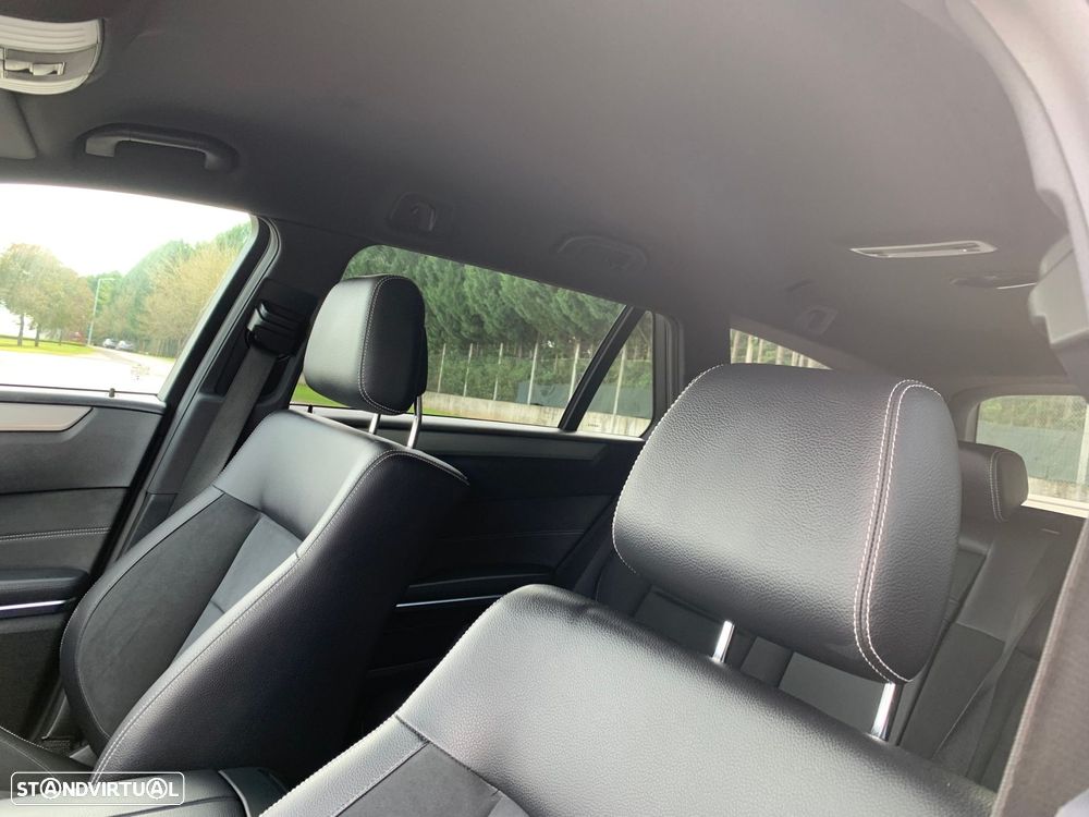 Mercedes-Benz E 220 BlueTEC Avantgarde Auto. - 11
