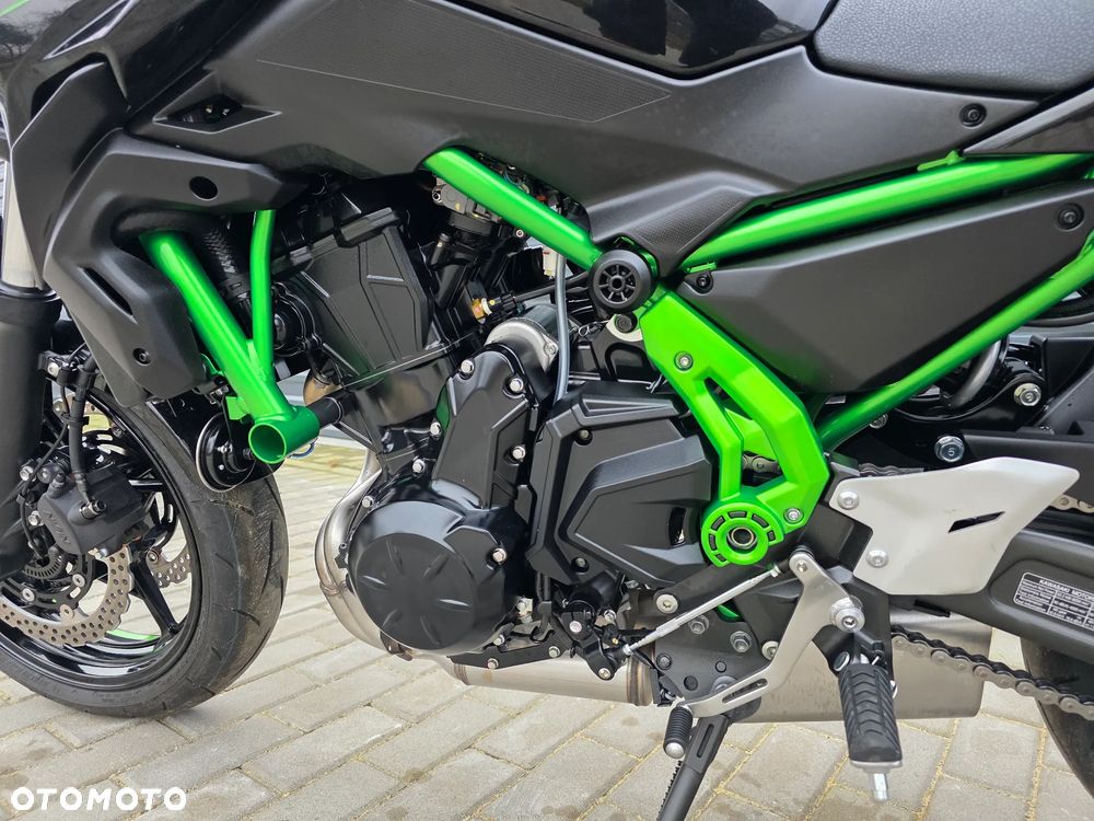 Kawasaki Z 650 - 10