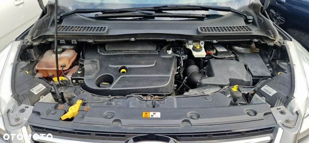 Ford Kuga - 38