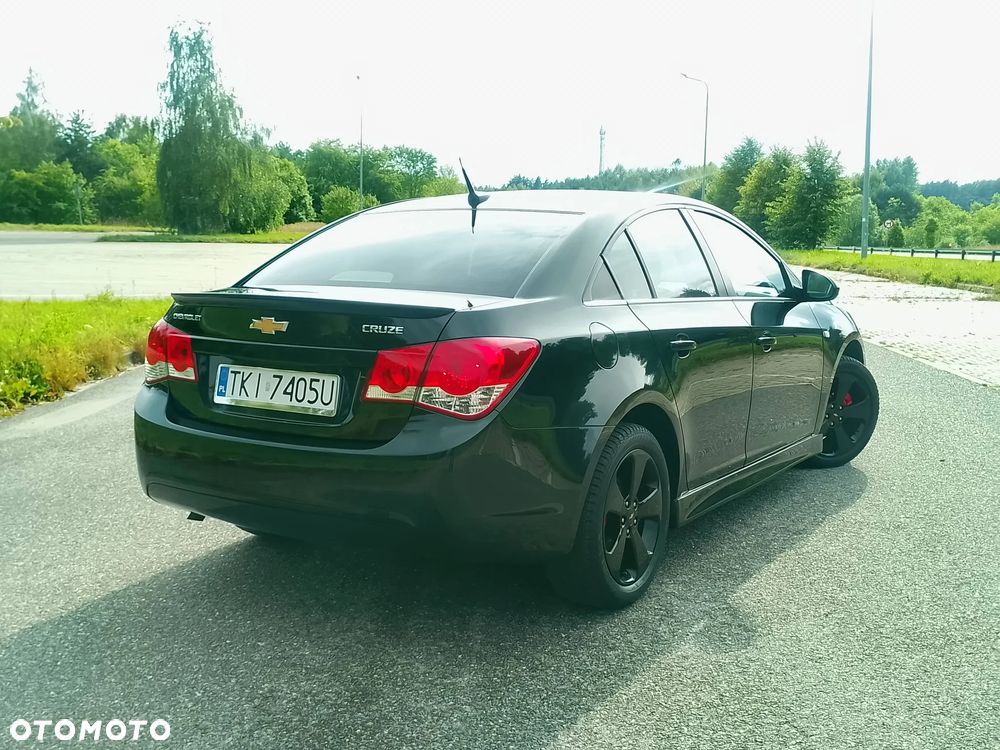 Chevrolet Cruze 1.8 LTZ - 13