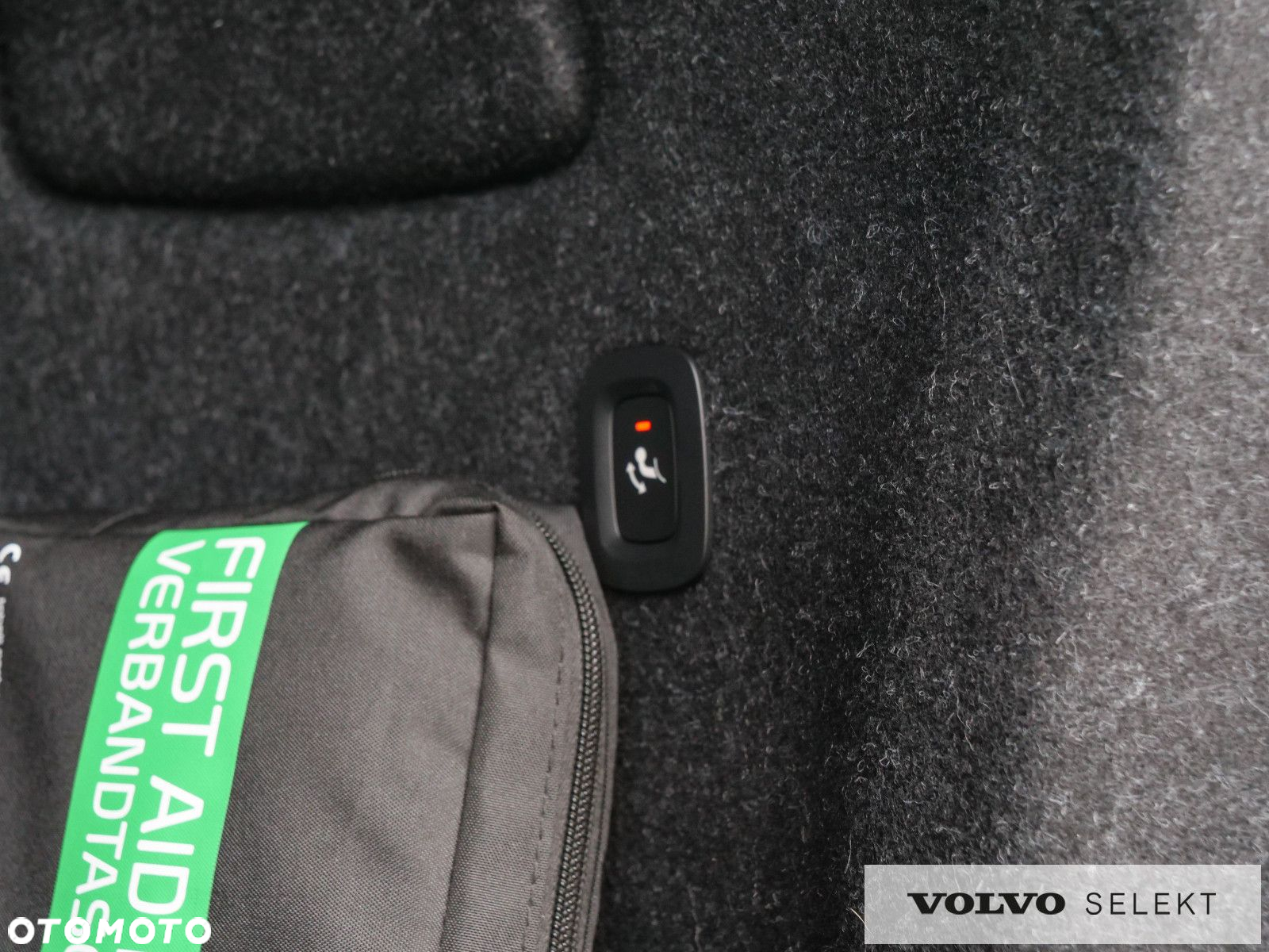 Volvo XC 40 - 34