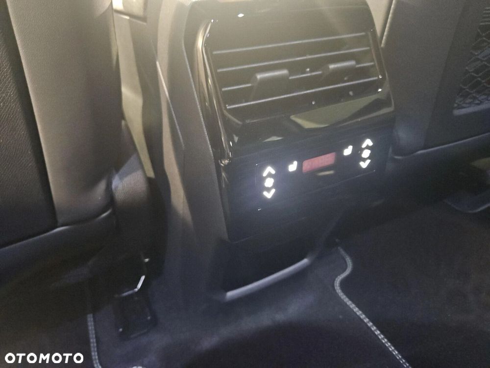 Peugeot 5008 - 16