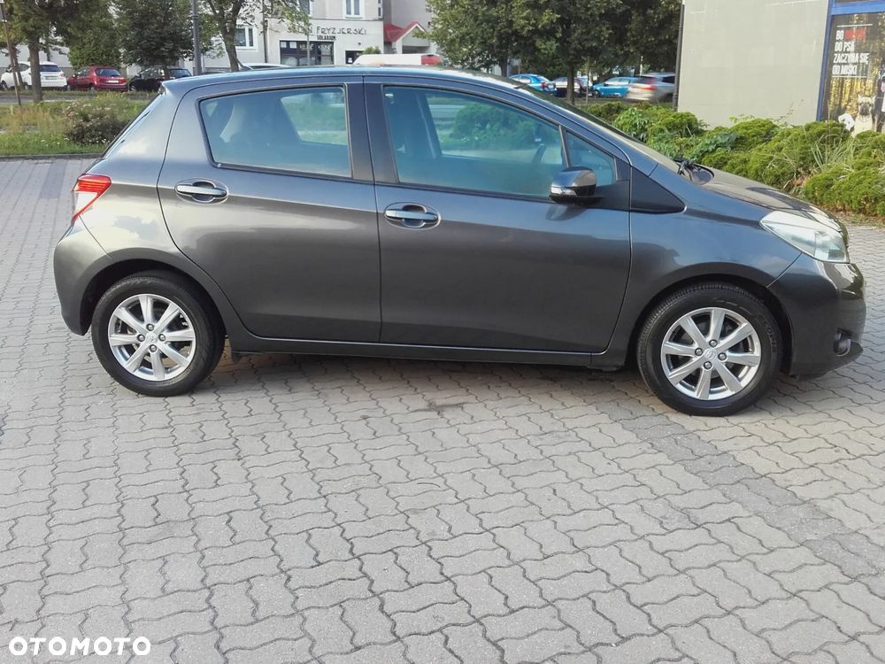 Toyota Yaris - 19