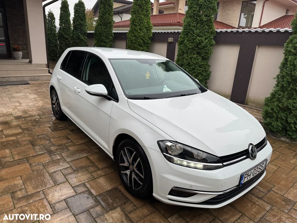 Volkswagen Golf 1.0 TSI Comfortline - 1