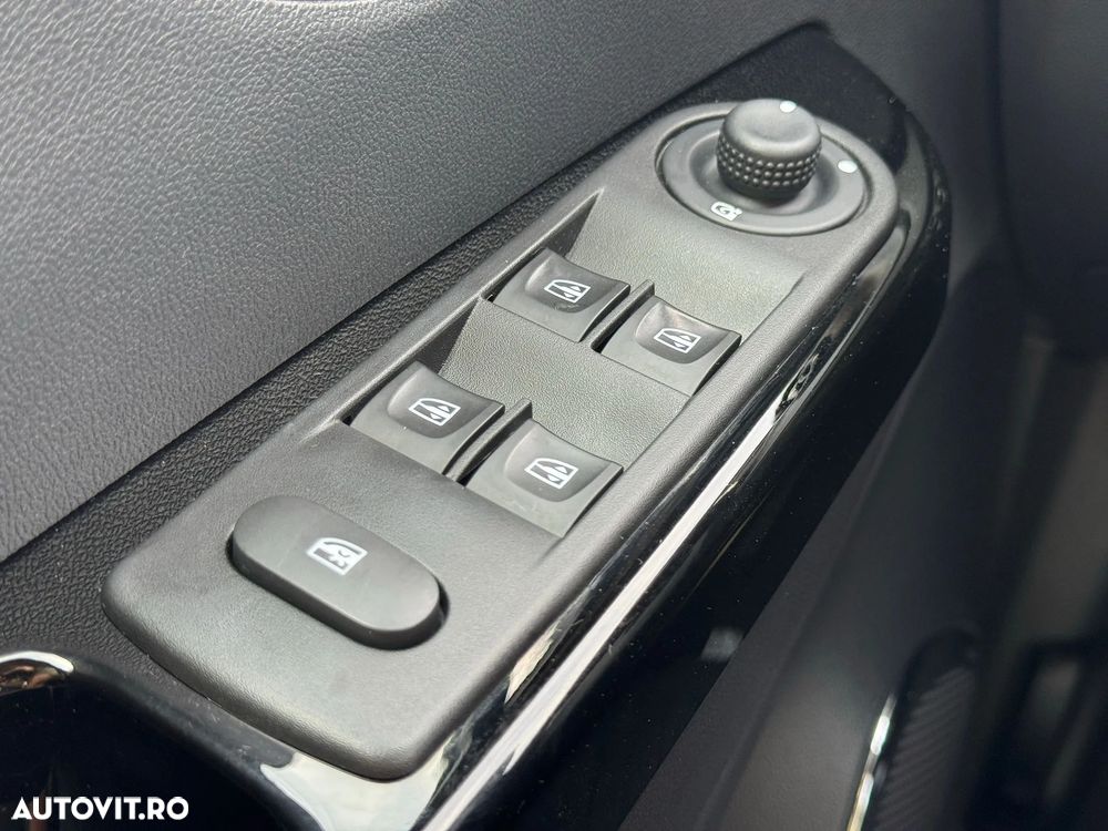 Renault Captur ENERGY dCi 90 Start&Stop XMOD - 33