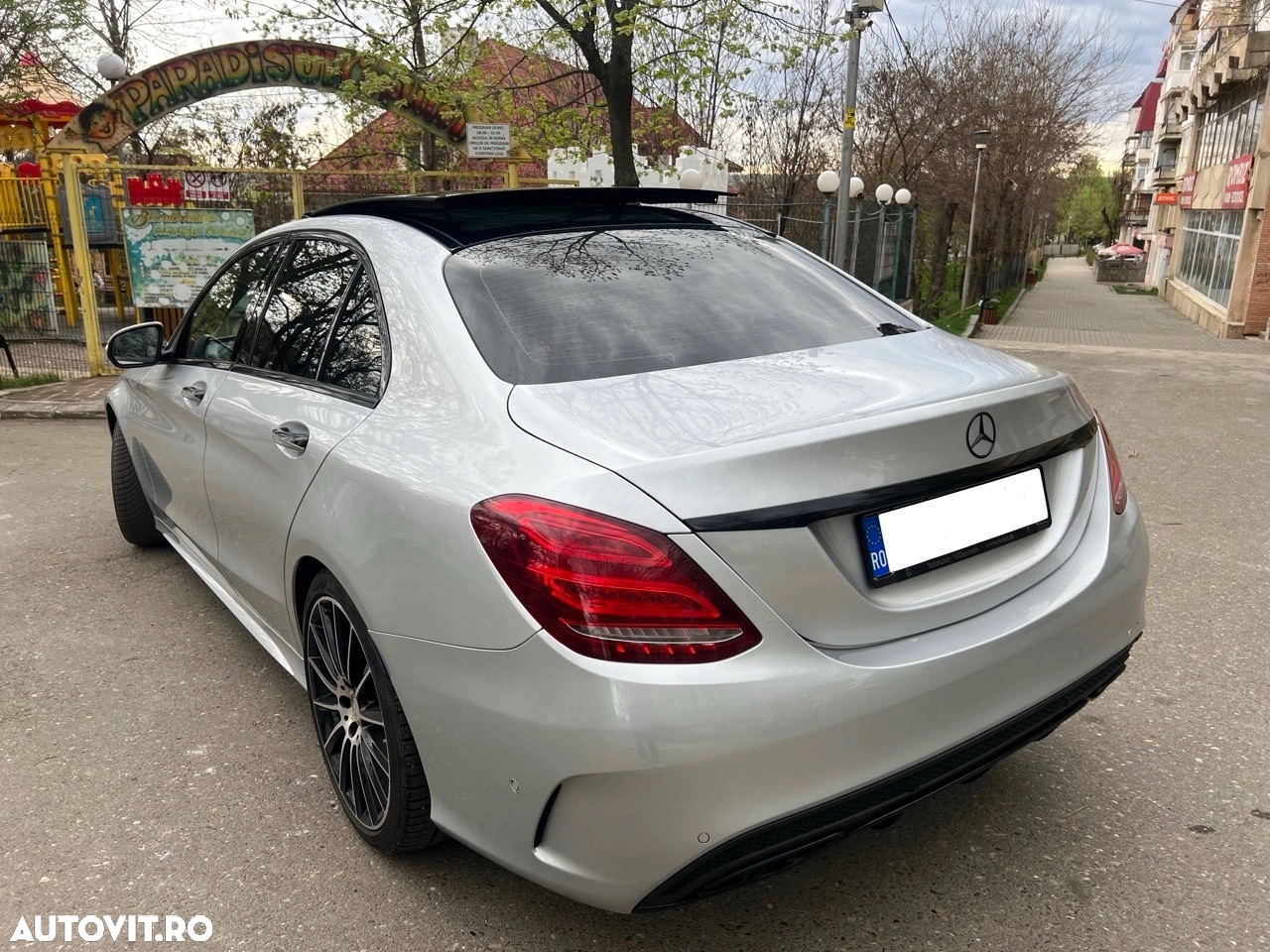 Mercedes-Benz C 400 4Matic T 7G-TRONIC AMG Line - 4