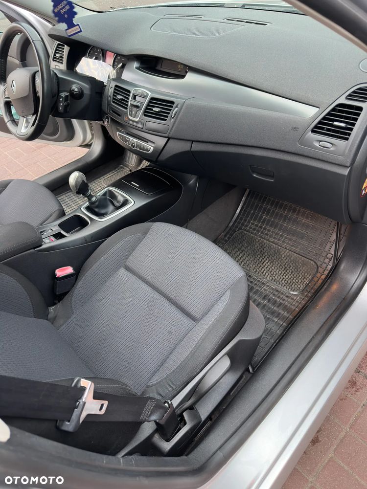 Renault Laguna 2.0 Authentique - 11