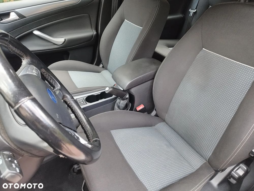 Ford Mondeo 2.0 TDCi Titanium S - 12