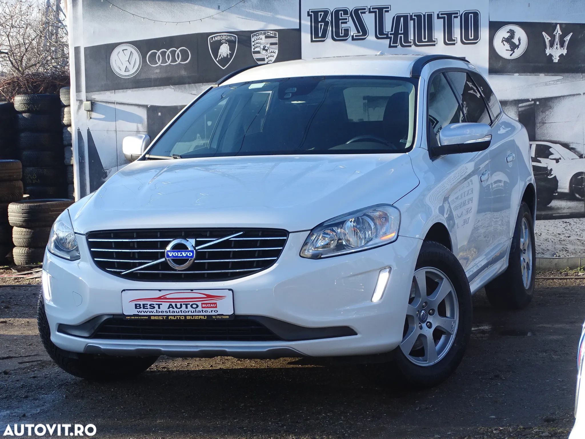 Volvo XC 60 D3 Momentum - 1