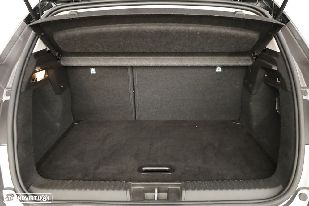 Renault Captur 1.0 TCe Techno - 23