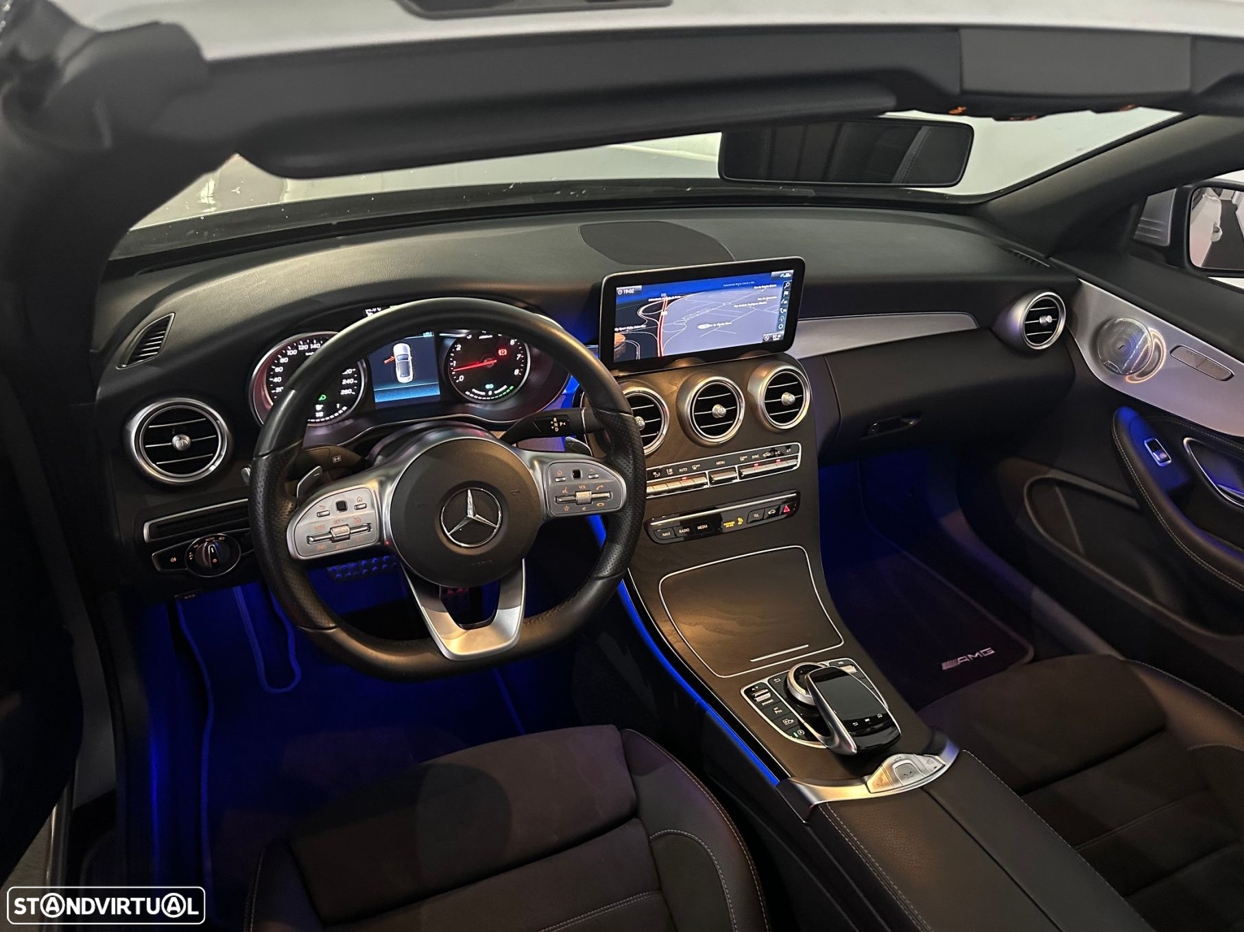 Mercedes-Benz C 200 AMG Line - 32