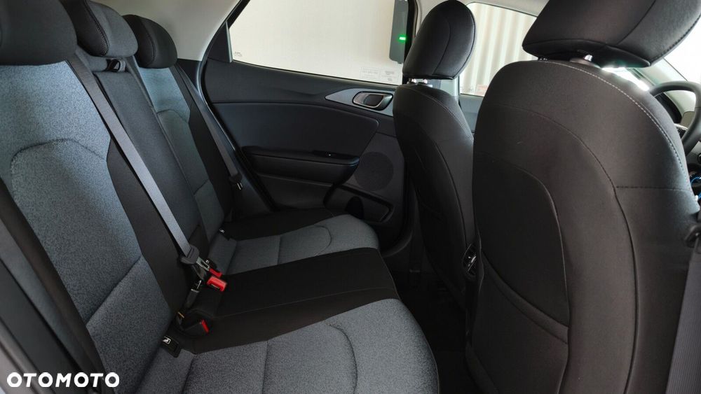Kia XCeed - 15