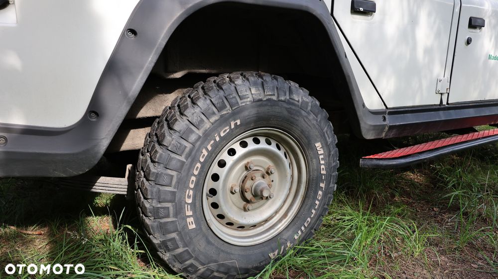 Land Rover Inny - 5