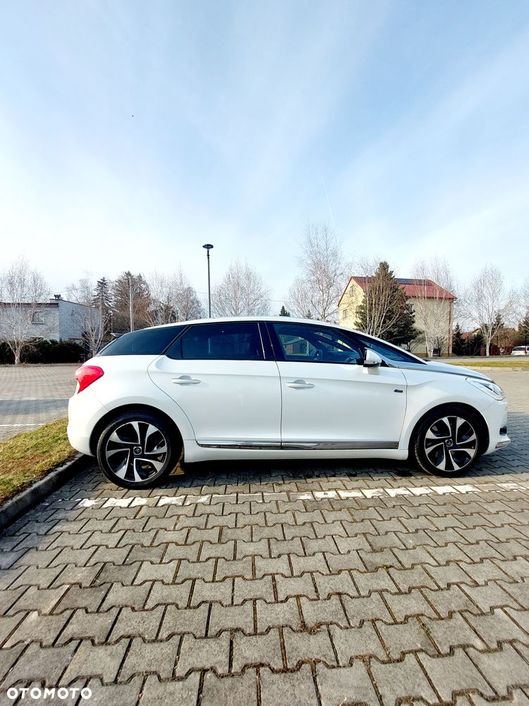 Citroën DS5 2.0 HDi Hybrid4 SoChic MCP - 8