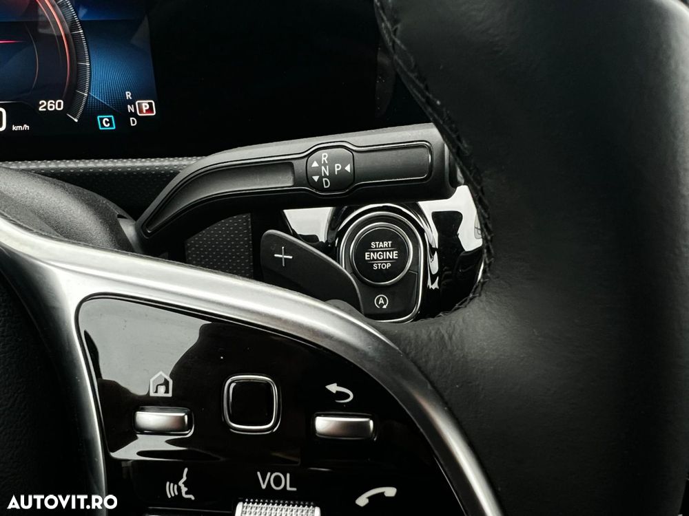 Mercedes-Benz CLA - 25