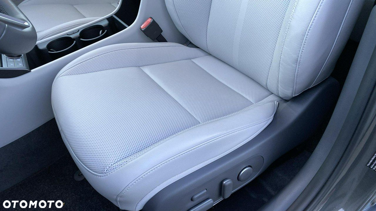 Hyundai Kona 1.6 T-GDI Platinum DCT - 15