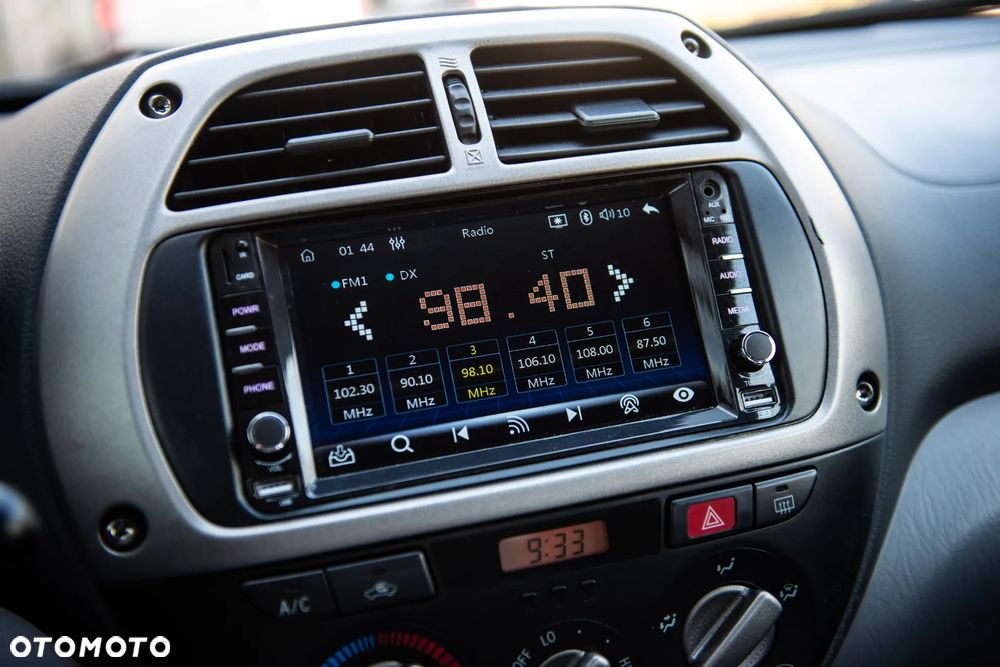 Toyota RAV4 - 20