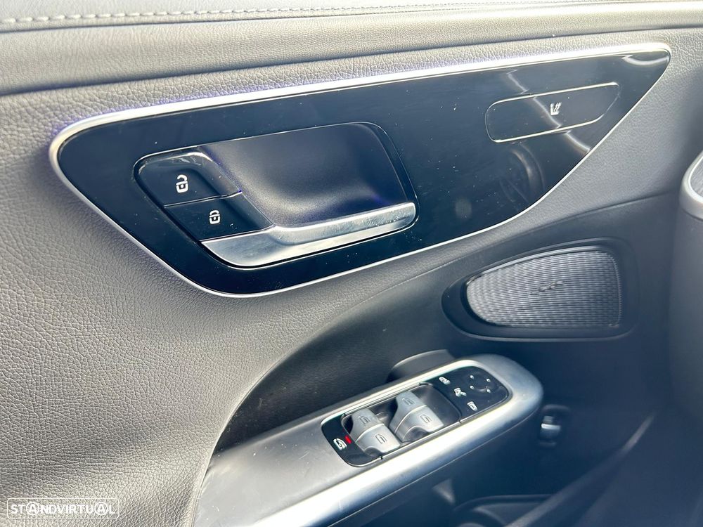 Mercedes-Benz C 300 de T 9G-TRONIC AMG Line - 22