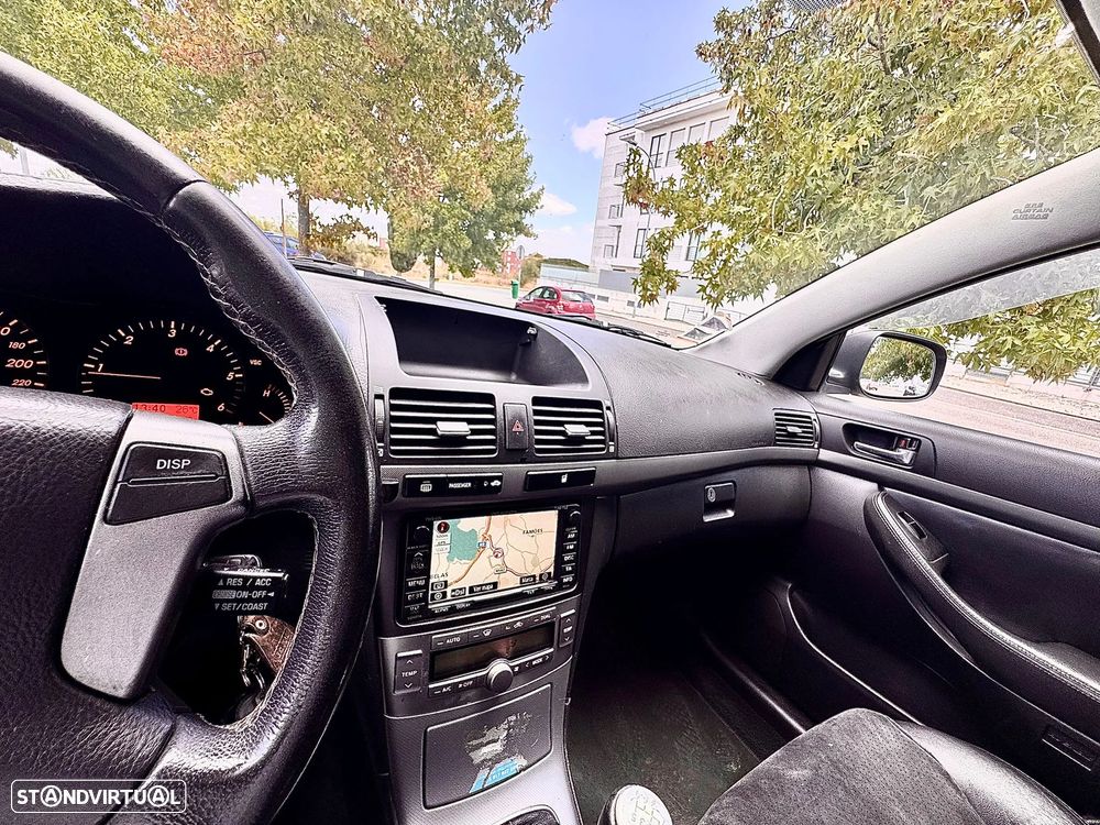Toyota Avensis SW 2.2 D-CAT Sol+GPS - 5
