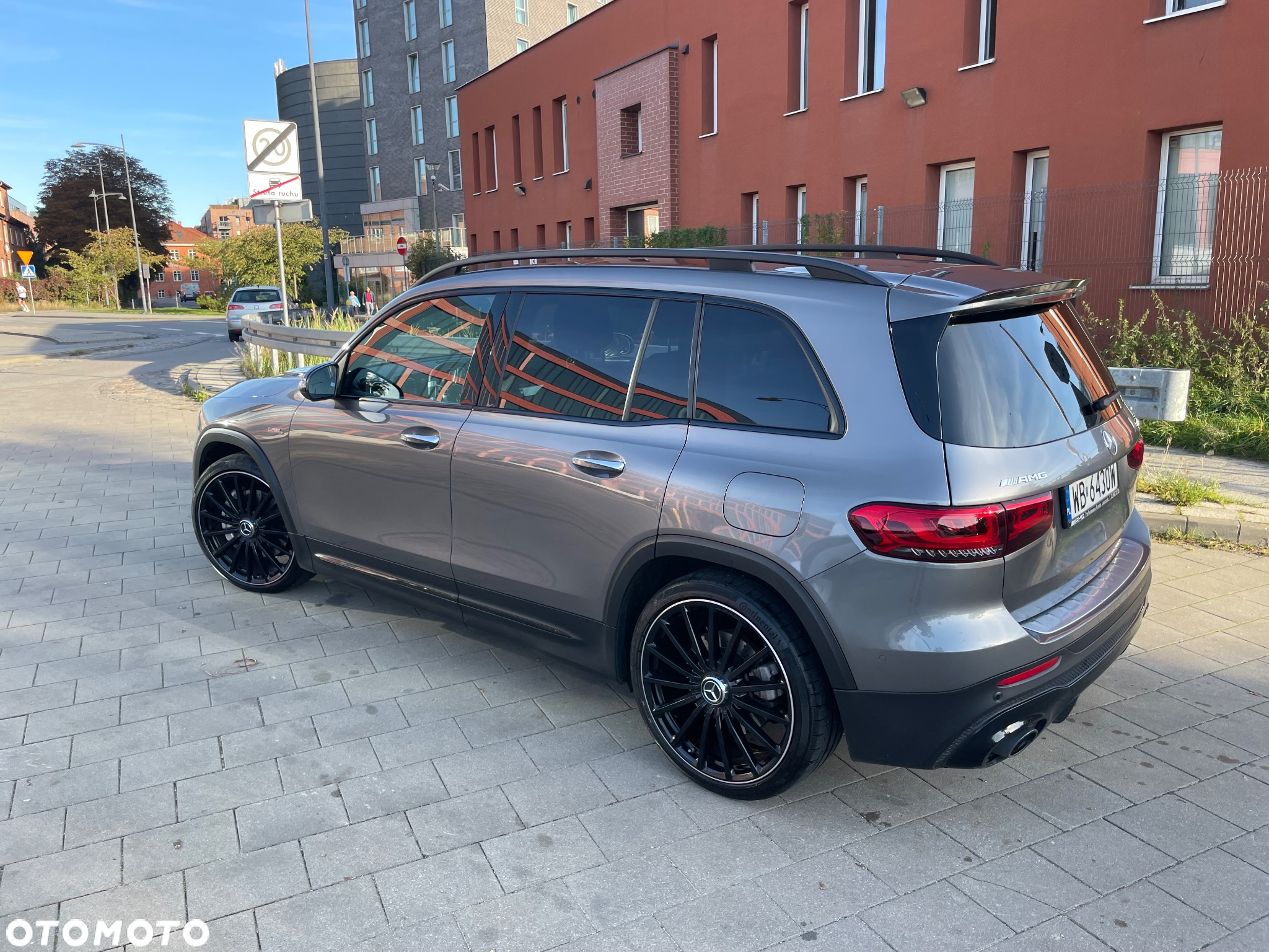 Mercedes-Benz GLB AMG 35 4-Matic - 8