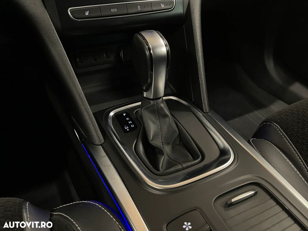 Renault Megane TCe EDC Intens - 21