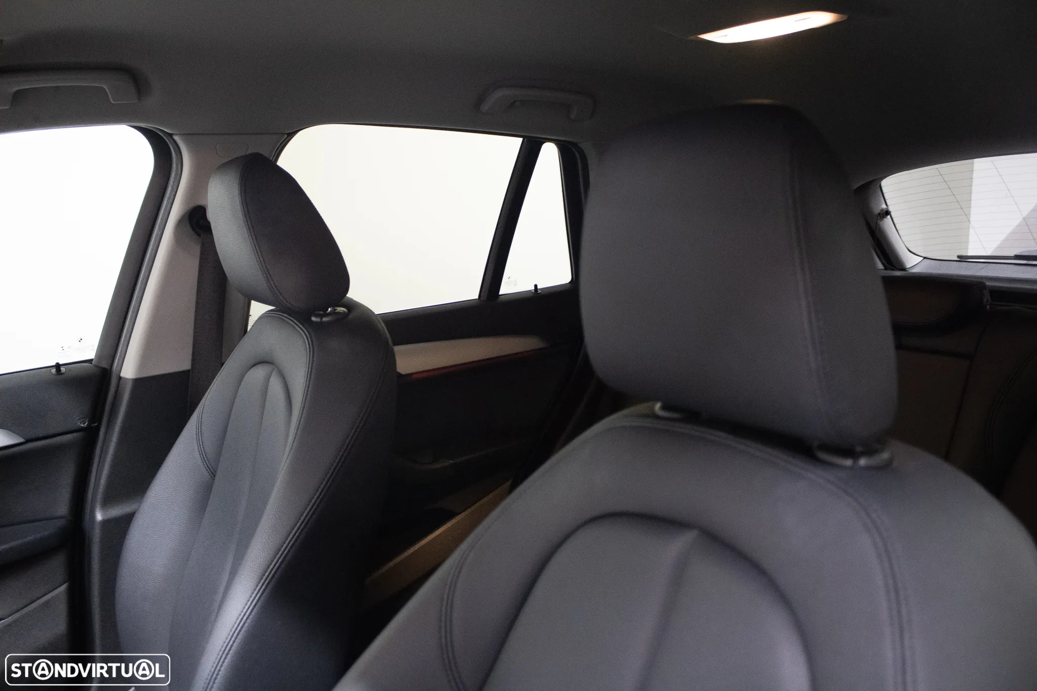 BMW X1 16 d sDrive Advantage - 20