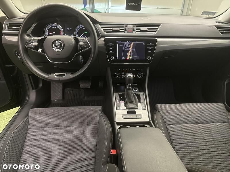 Skoda Superb 2.0 TSI Style DSG - 12