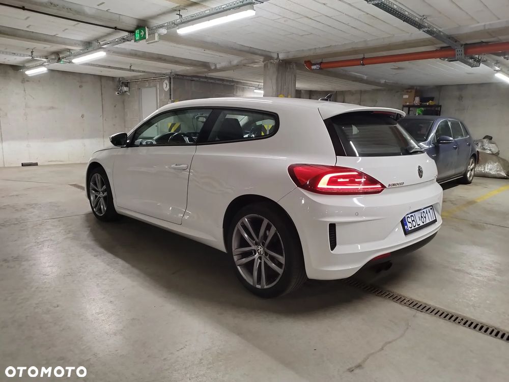 Volkswagen Scirocco 2.0 TSI BMT Perfectline R-Style - 3