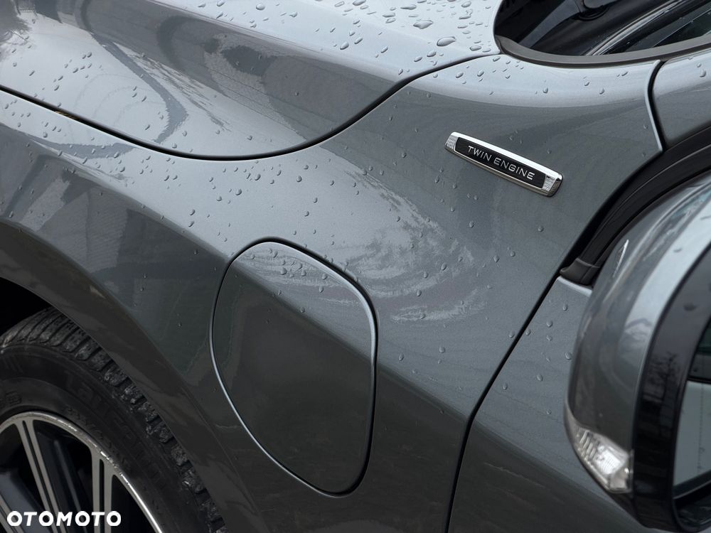 Volvo V60 D5 AWD Momentum - 13