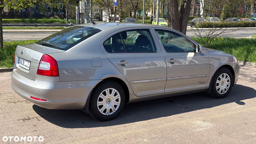 Skoda Octavia 1.4 TSI Ambiente - 5