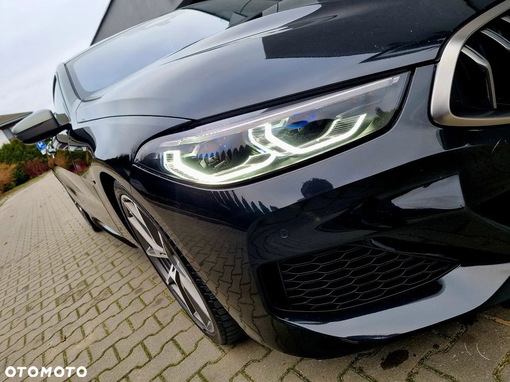 BMW Seria 8 - 9