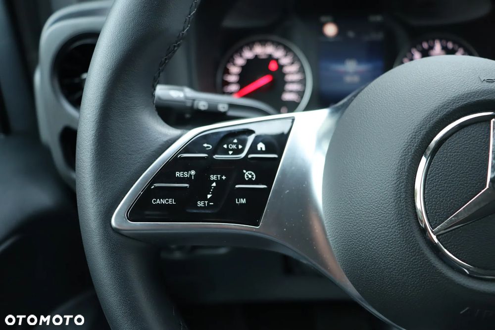 Mercedes-Benz Vito - 16