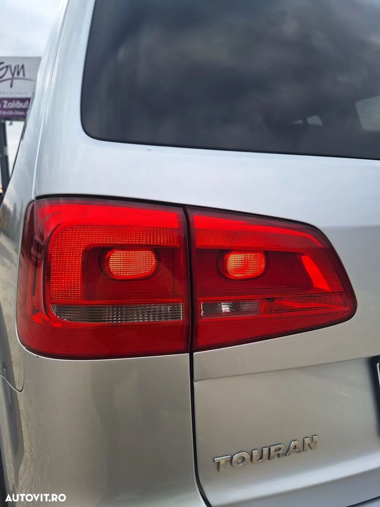 Volkswagen Touran 2.0 TDI DPF Cross - 15