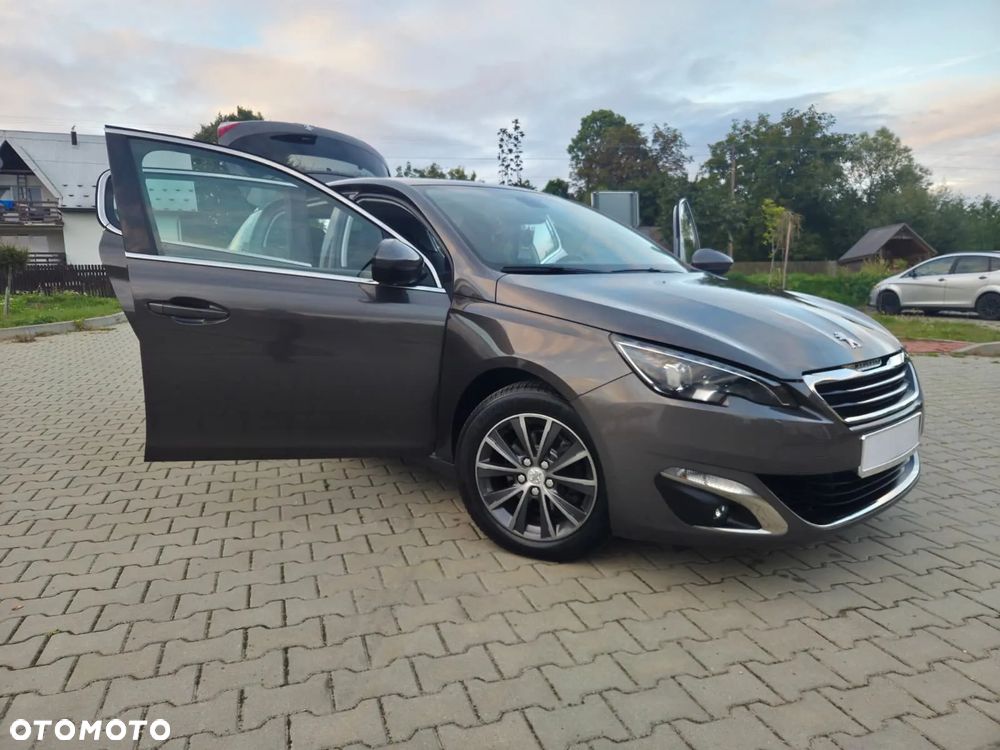 Peugeot 308 1.6 e-HDi Access S&S - 24