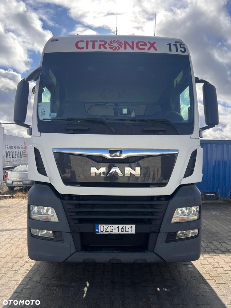 MAN TGX - 12