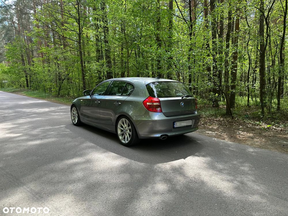BMW Seria 1 120d DPF - 4