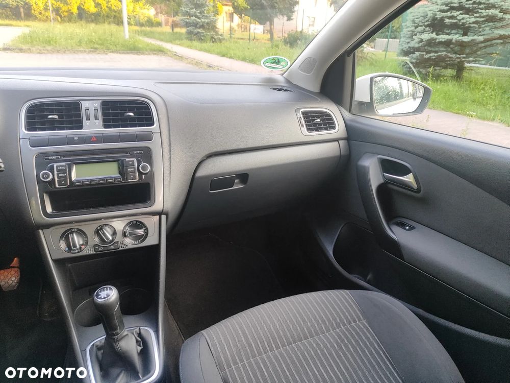 Volkswagen Polo 1.4 Comfortline - 33