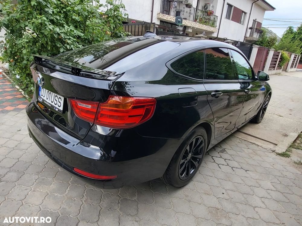BMW Seria 3 320d DPF Aut. M Sport Edition - 17