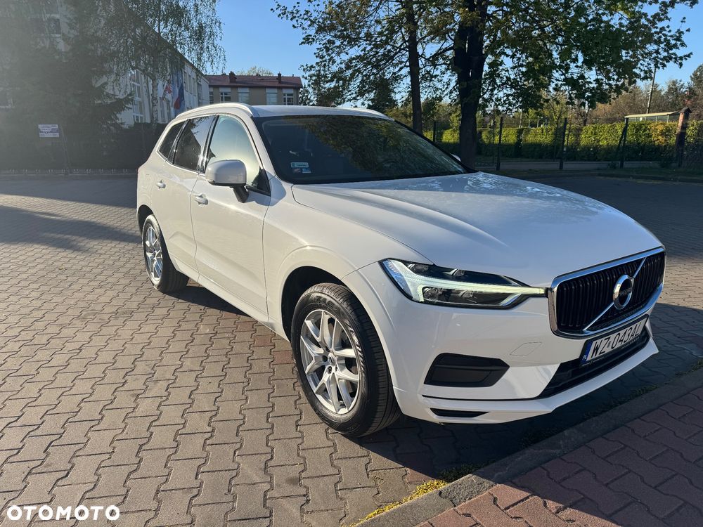 Volvo XC 60 D4 Momentum - 1