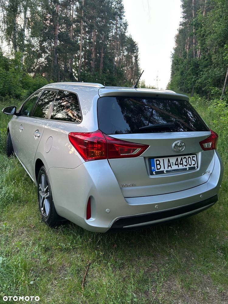 Toyota Auris 1.6 Active - 3