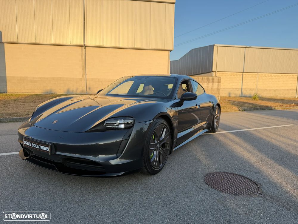 Porsche Taycan Standard - 10