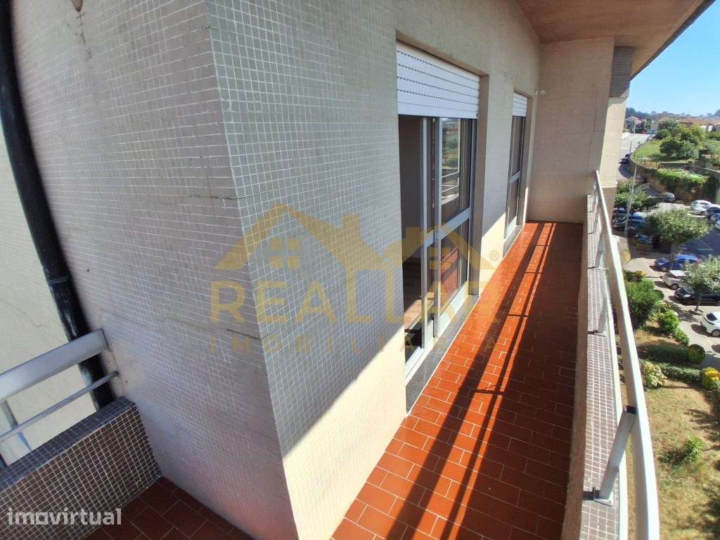 Excelente Oportunidade | Apartamento Repleto de Luz Natural com 3 F... - Grande imagem: 2/23