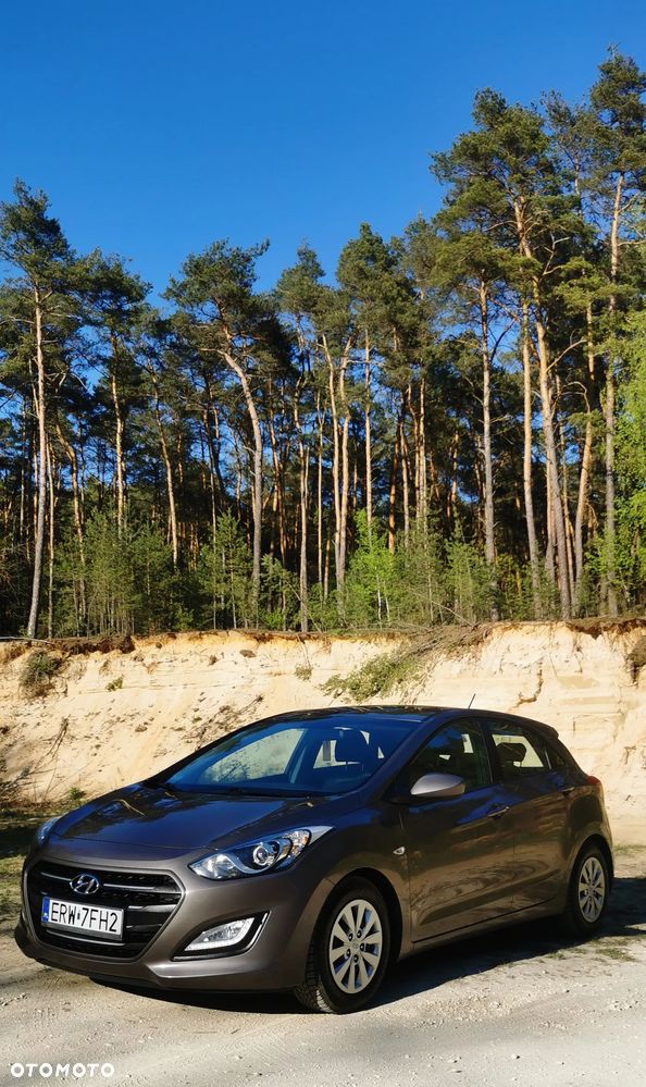 Hyundai i30 blue 1.4 Classic - 4