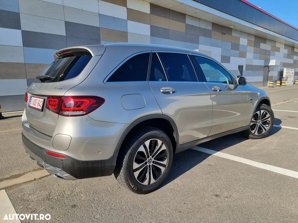 Mercedes-Benz GLC 300 de 4Matic 9G-TRONIC - 4