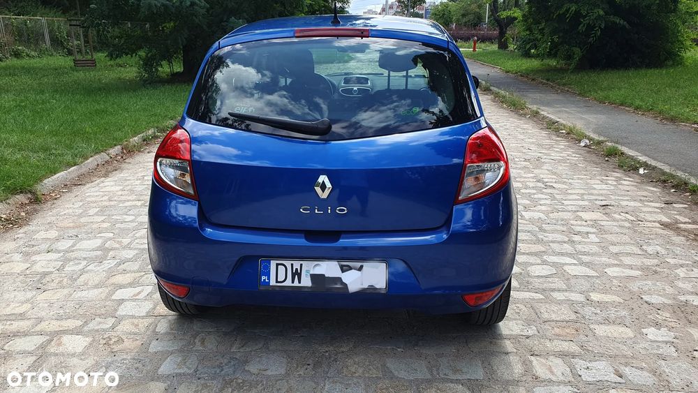 Renault Clio 1.2 16V 75 Dynamique - 6