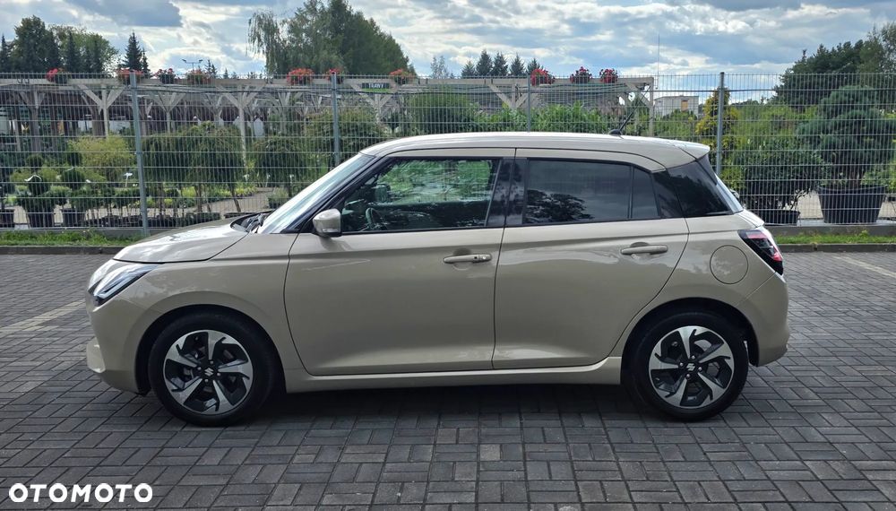 Suzuki Swift 1.2 Dualjet Hybrid CVT Comfort - 3