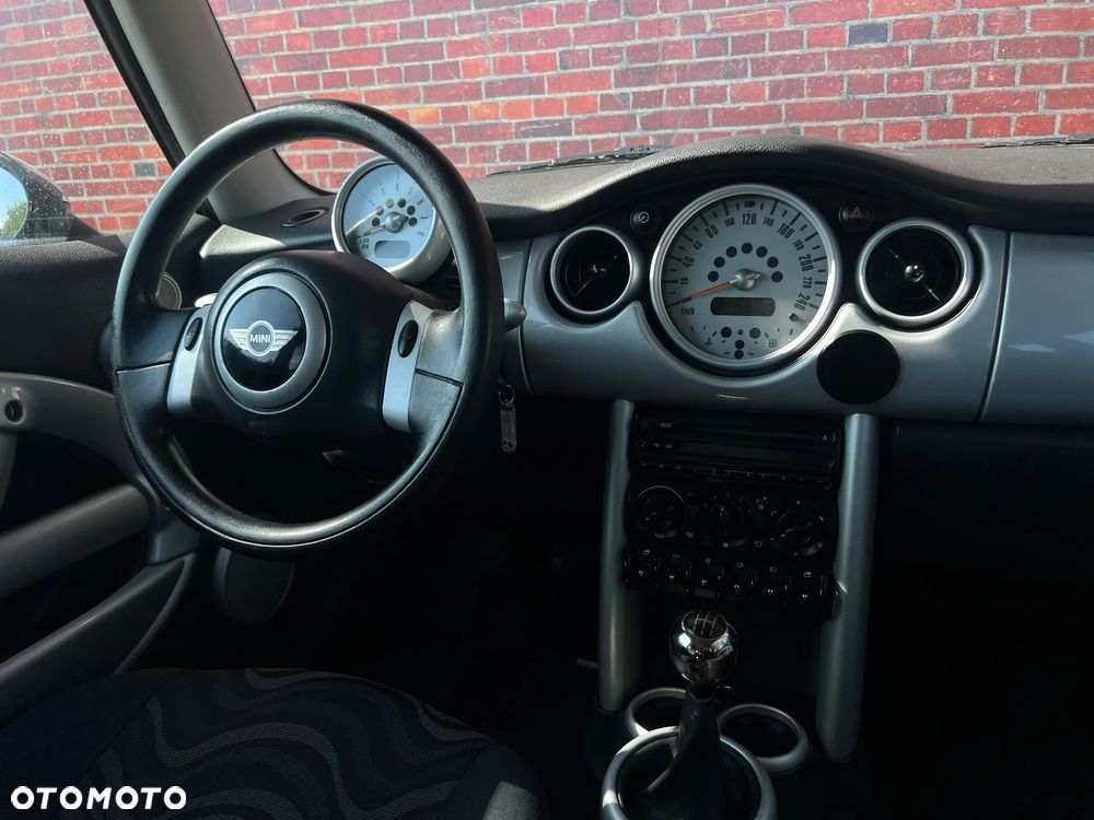 MINI ONE - 7