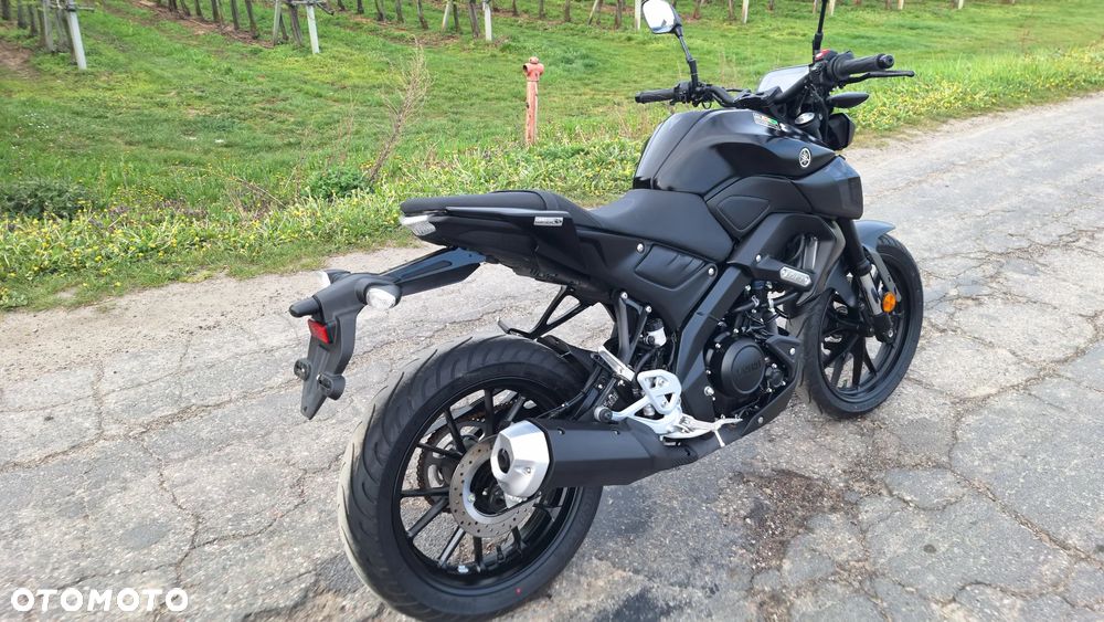 Yamaha MT - 3